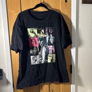 Taylor Swift  Tour Shirt